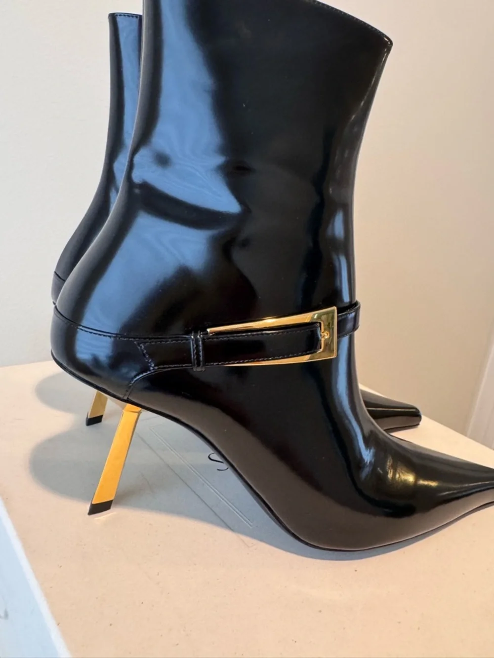 SAINT LAURENT
Hacker Ankle Boot - Picture 3 of 12